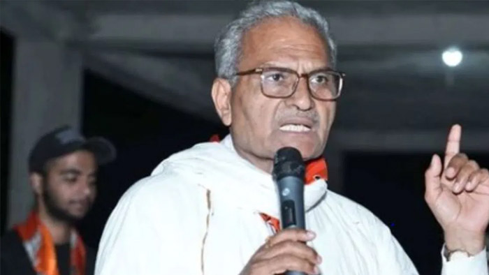 महाकुंभ में स्नान न करने को लेकर कांग्रेस नेता सोनिया, राहुल, प्रियंका सहित अन्य दिग्गज नेताओं पर जनार्दन मिश्रा का तीखा प्रहार