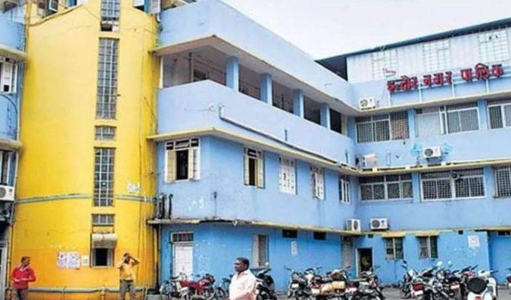 इंदौर मास्टर प्लान की 23 सड़कों के निर्माण के लिए 2875 मकानों को तोड़ना पड़ेगा, 650 मकान पूरी तरह से तोड़े जाएंगे इंदौर मास्टर प्लान की 23 सड़कों के निर्माण के लिए 2875 मकानों को तोड़ना पड़ेगा, 650 मकान पूरी तरह से तोड़े जाएंगे