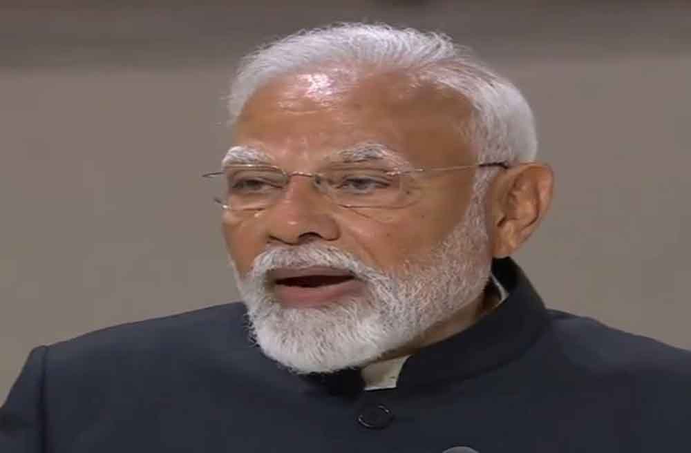 AI एक्शन समिट में प्रधानमंत्री ने कहा- शासन का मतलब सभी के लिए पहुंच सुनिश्चित करना भी है AI एक्शन समिट में प्रधानमंत्री ने कहा- शासन का मतलब सभी के लिए पहुंच सुनिश्चित करना भी है