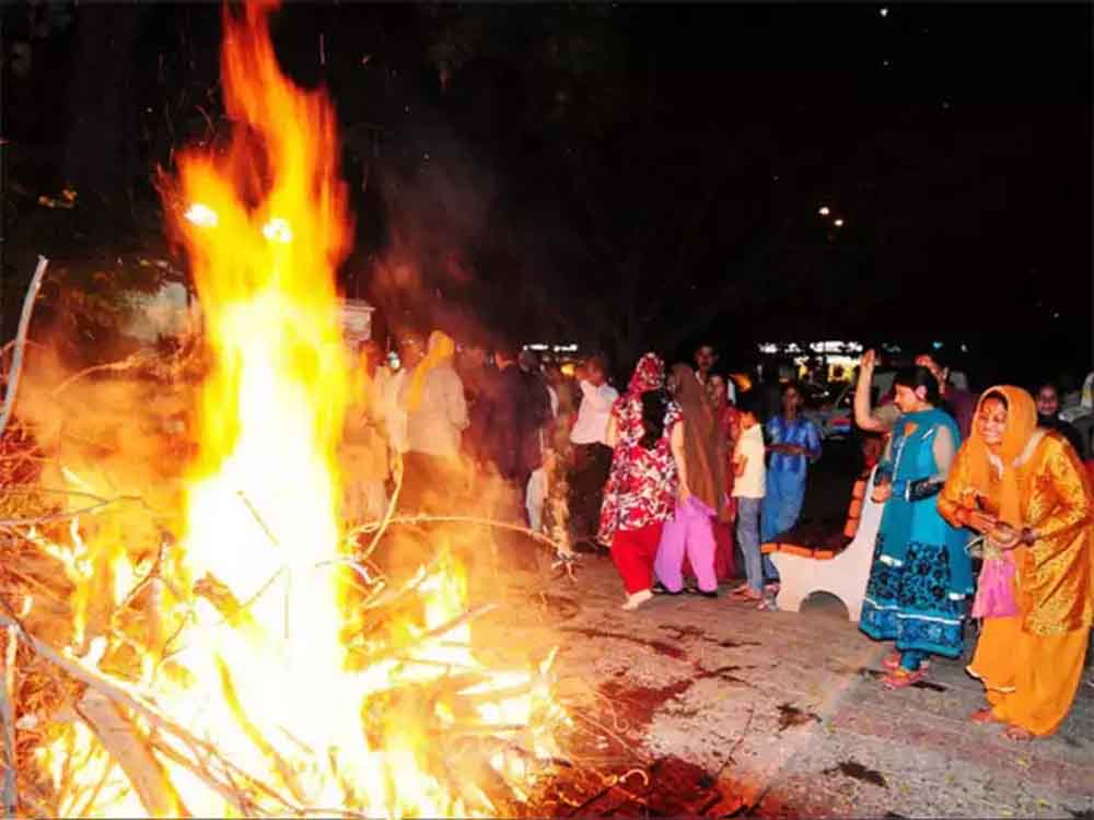 होली विशेष : 39 लाख वर्ष पहले से मनाई जा रही होली होली विशेष : 39 लाख वर्ष पहले से मनाई जा रही होली