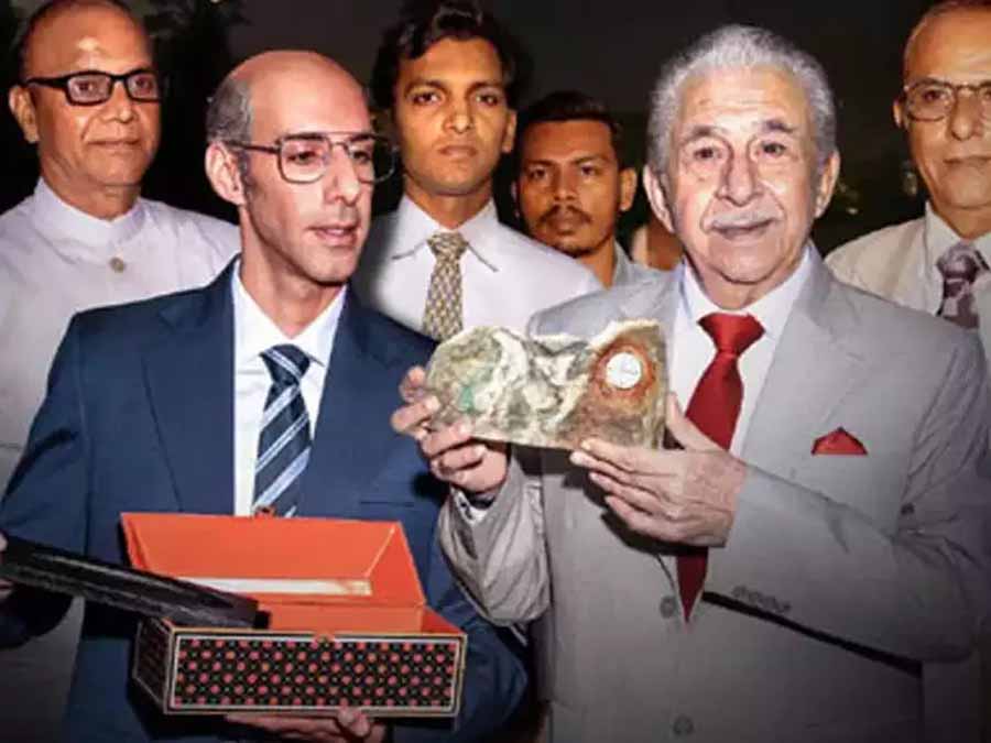 मेड इन इंडिया-ए टाइटन स्टोरी’ नाम से बनाई जा रही वेब सीरीज, जेआरडी टाटा बने नसीरुद्दीन शाह मेड इन इंडिया-ए टाइटन स्टोरी’ नाम से बनाई जा रही वेब सीरीज, जेआरडी टाटा बने नसीरुद्दीन शाह