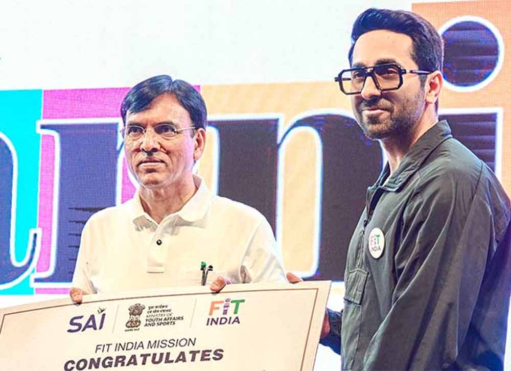 आयुष्मान खुराना बने ‘फिट इंडिया आइकन’ आयुष्मान खुराना बने ‘फिट इंडिया आइकन’