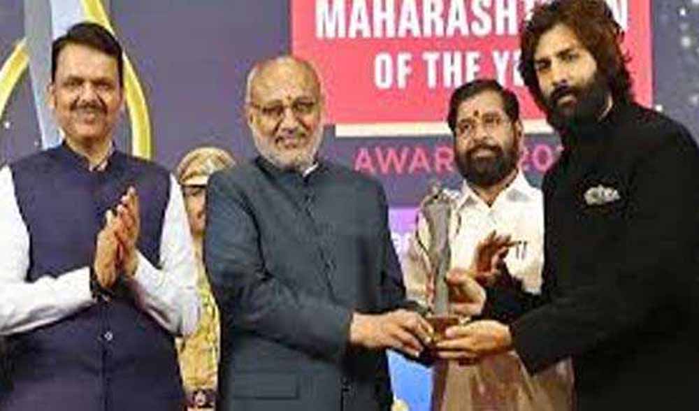 ‘महाराष्ट्रियन ऑफ द ईयर’ अवॉर्ड से सम्मानित हुये कार्तिक आर्यन ‘महाराष्ट्रियन ऑफ द ईयर’ अवॉर्ड से सम्मानित हुये कार्तिक आर्यन