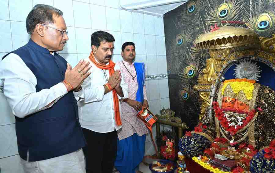 मुख्यमंत्री विष्णु देव साय ने माता कौशल्या की पूजा-अर्चना कर प्रदेशवासियों के सुख-समृद्धि की कामना की