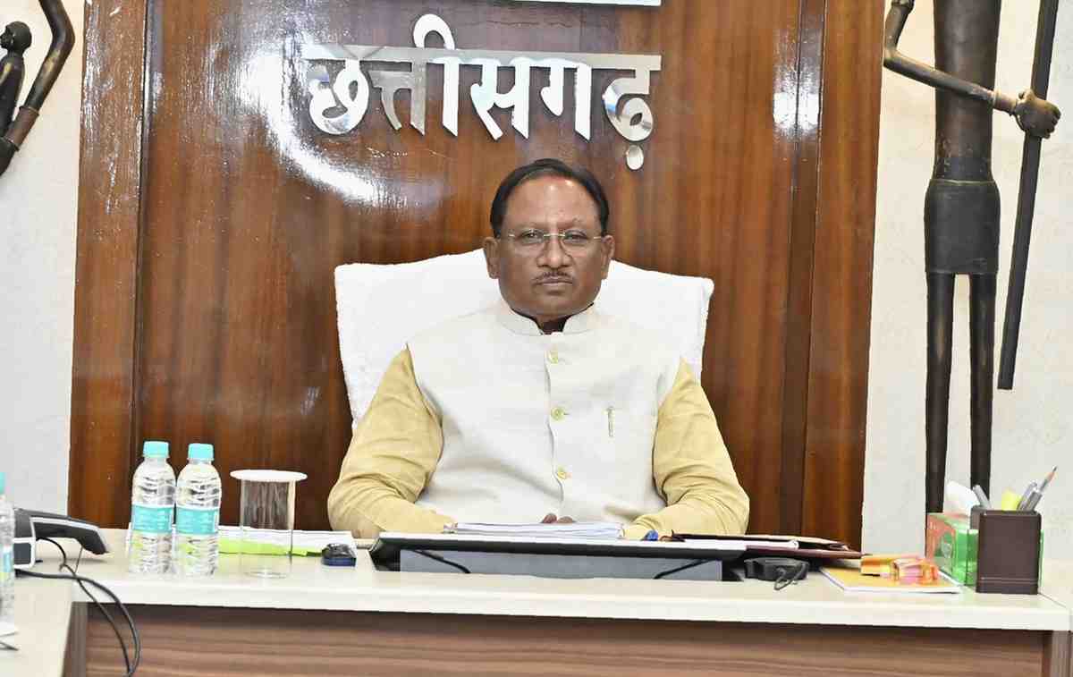 छत्तीसगढ़ की आत्मसमर्पण एवं पुनर्वास नीति का असर – बीजापुर में 19 नक्सलियों ने किया आत्मसमर्पण छत्तीसगढ़ की आत्मसमर्पण एवं पुनर्वास नीति का असर – बीजापुर में 19 नक्सलियों ने किया आत्मसमर्पण