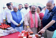 रायपुर : स्थानीय उत्पादों को बाजार उपलब्ध कराने और महिलाओं को सशक्त बनाने का जरिया है सरस मेला – अरुण साव