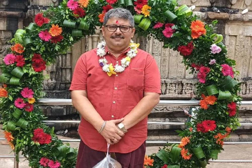 इंदौर में ड्यूटी पर तैनात टीआई की मौत, सीने में उठा दर्द, अस्पताल पहुंचने से पहले तोड़ा दम इंदौर में ड्यूटी पर तैनात टीआई की मौत, सीने में उठा दर्द, अस्पताल पहुंचने से पहले तोड़ा दम