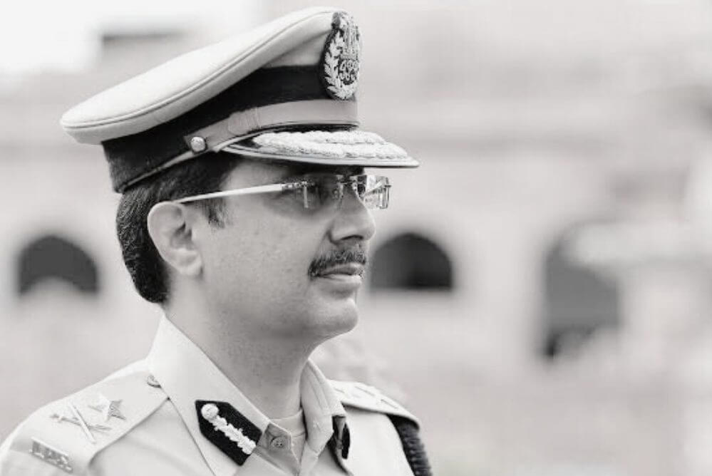 मुख्यमंत्री डॉ. यादव ने एडीजीपी (रेल) श्री शर्मा के निधन पर किया शोक व्यक्त मुख्यमंत्री डॉ. यादव ने एडीजीपी (रेल) श्री शर्मा के निधन पर किया शोक व्यक्त