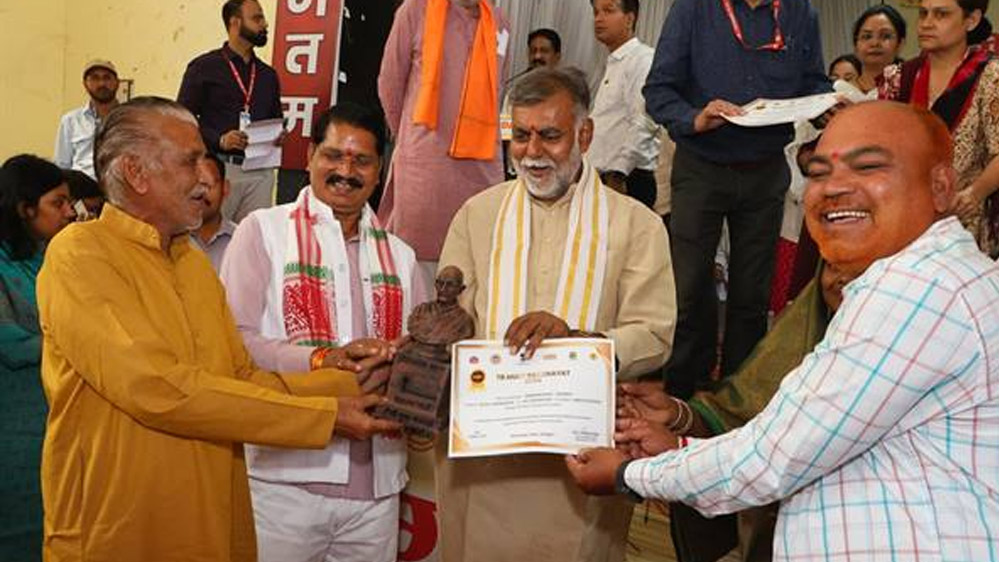 टीबी की बीमारी को जड़ से खत्म करने के लिए आमजन में जागरूकता लाना बहुत जरूरी : मंत्री पटेल टीबी की बीमारी को जड़ से खत्म करने के लिए आमजन में जागरूकता लाना बहुत जरूरी : मंत्री पटेल