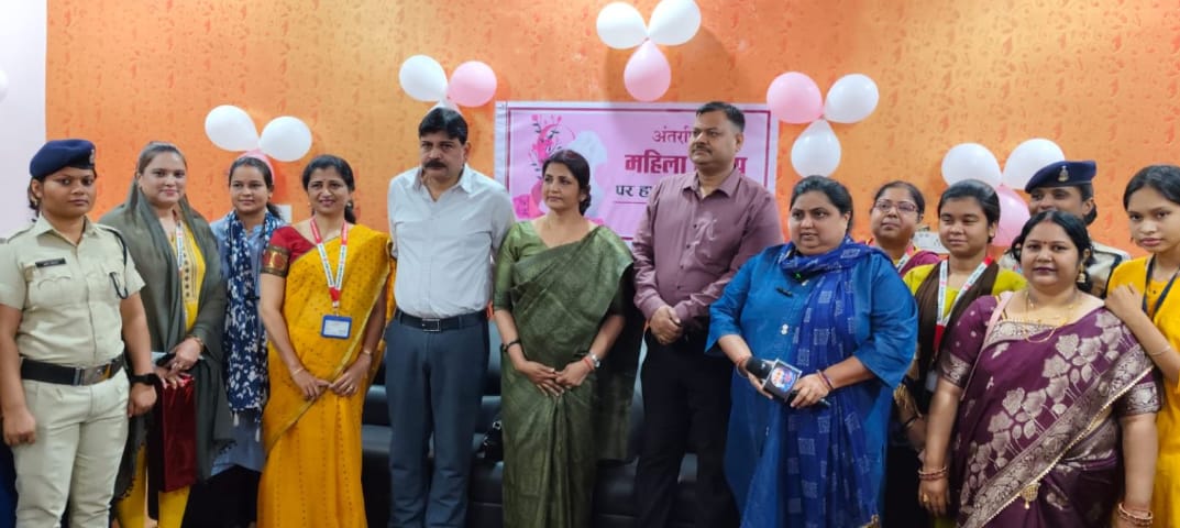 रायपुर मंडल के भिलाई पॉवर हाउस स्टेशन पर अंतर्राष्ट्रीय महिला दिवस मनाया गया,महिला रेल कर्मियों को सम्मानित किया गया रायपुर मंडल के भिलाई पॉवर हाउस स्टेशन पर अंतर्राष्ट्रीय महिला दिवस मनाया गया,महिला रेल कर्मियों को सम्मानित किया गया