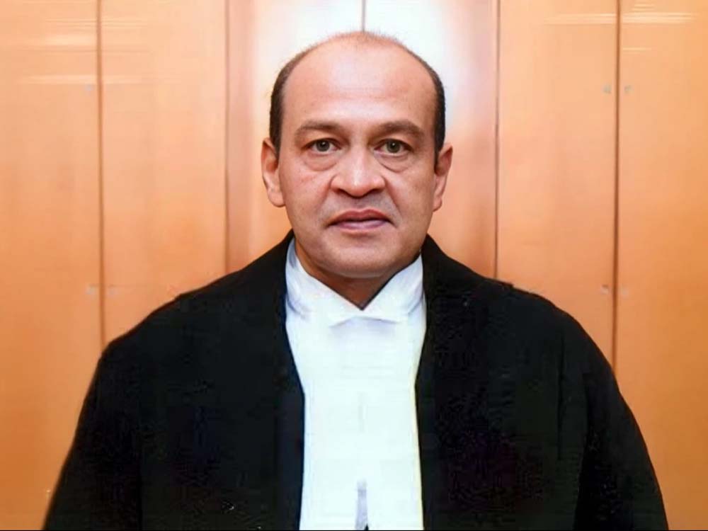 जस्टिस यशवंत वर्मा के आवास पर मिले अधजले नोटों पर देश में मचा बवाल, चुप्पी पर सरकार को विपक्षी सांसदों ने घेरा जस्टिस यशवंत वर्मा के आवास पर मिले अधजले नोटों पर देश में मचा बवाल, चुप्पी पर सरकार को विपक्षी सांसदों ने घेरा