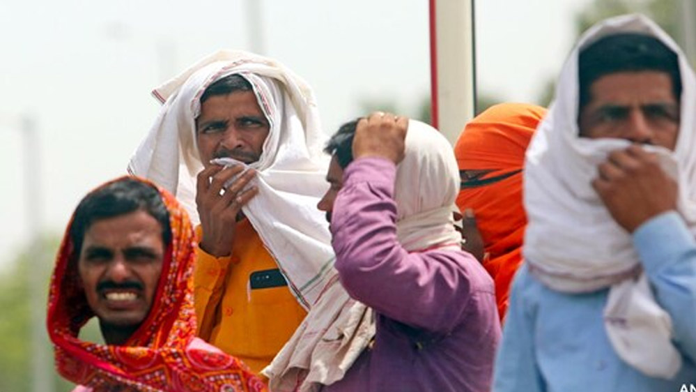 प्रदेश में गर्मी का असर बढ़ा, रतलाम में पहली बार पारा 40 डिग्री तक पहुंच गया प्रदेश में गर्मी का असर बढ़ा, रतलाम में पहली बार पारा 40 डिग्री तक पहुंच गया