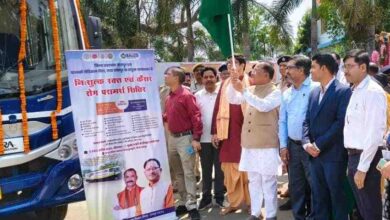 मुख्यमंत्री विष्णुदेव साय ने कैंसर डिटेक्शन वैन को हरी झंडी दिखाकर किया रवाना