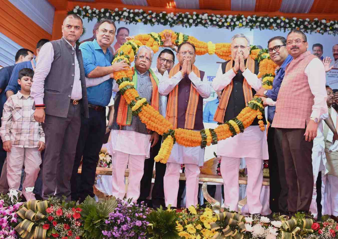 छत्तीसगढ़ में 4 नए स्मार्ट औद्योगिक पार्क स्थापित होंगे: मुख्यमंत्री विष्णु देव साय ने की घोषणा छत्तीसगढ़ में 4 नए स्मार्ट औद्योगिक पार्क स्थापित होंगे: मुख्यमंत्री विष्णु देव साय ने की घोषणा
