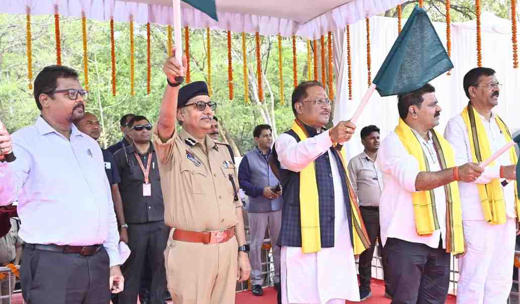 नागरिक सुरक्षा और आपदा प्रबंधन को सशक्त बनाने के लिए दृढ़संकल्पित है हमारी सरकार : मुख्यमंत्री विष्णु देव साय नागरिक सुरक्षा और आपदा प्रबंधन को सशक्त बनाने के लिए दृढ़संकल्पित है हमारी सरकार : मुख्यमंत्री विष्णु देव साय