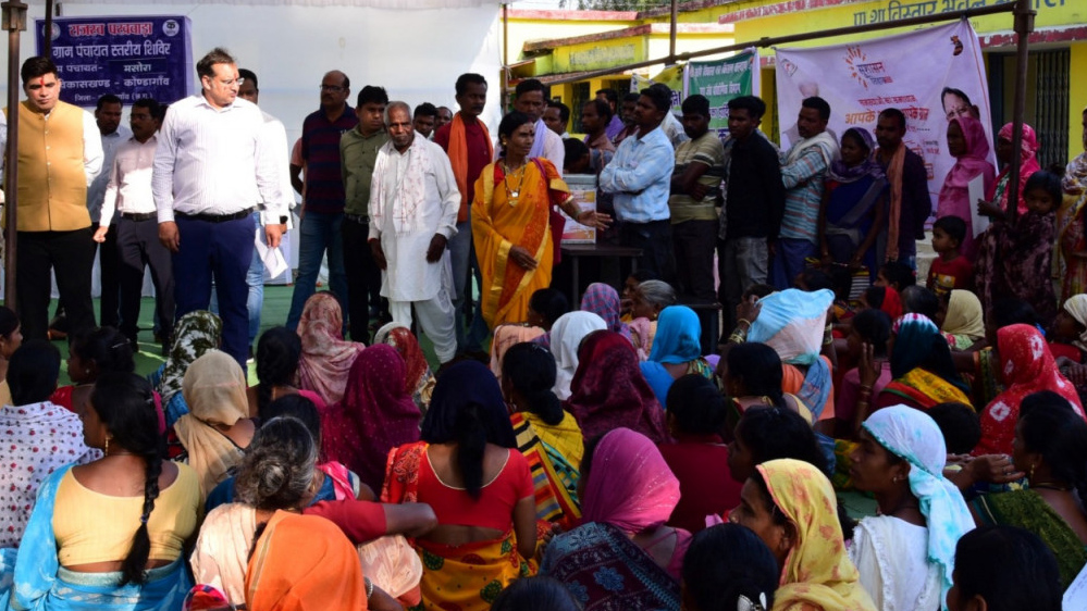 सुशासन तिहार :प्रभारी सचिव ने सुशासन तिहार और राजस्व पखवाड़ा का किया निरीक्षण