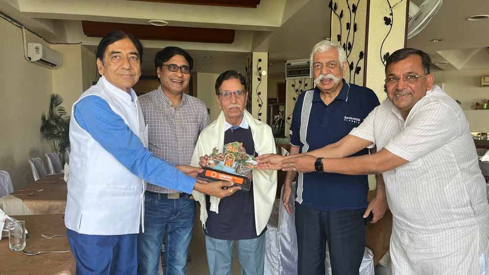 संकल्प भोपाल द्वारा आयोजित सम्मान समारोह में देश के दो महान प्रतीकों का अभिनंदन — जी.एल. बत्रा एवं मेजर जनरल जी.डी. बक्शी संकल्प भोपाल द्वारा आयोजित सम्मान समारोह में देश के दो महान प्रतीकों का अभिनंदन — जी.एल. बत्रा एवं मेजर जनरल जी.डी. बक्शी