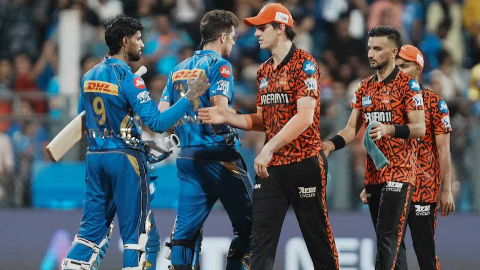 MI ने वानखेड़े में बनाया रनचेज का कीर्तिमान, SRH साबित हुए घर के शेर, पहली बार बने ये रिकॉर्ड्स MI ने वानखेड़े में बनाया रनचेज का कीर्तिमान, SRH साबित हुए घर के शेर, पहली बार बने ये रिकॉर्ड्स
