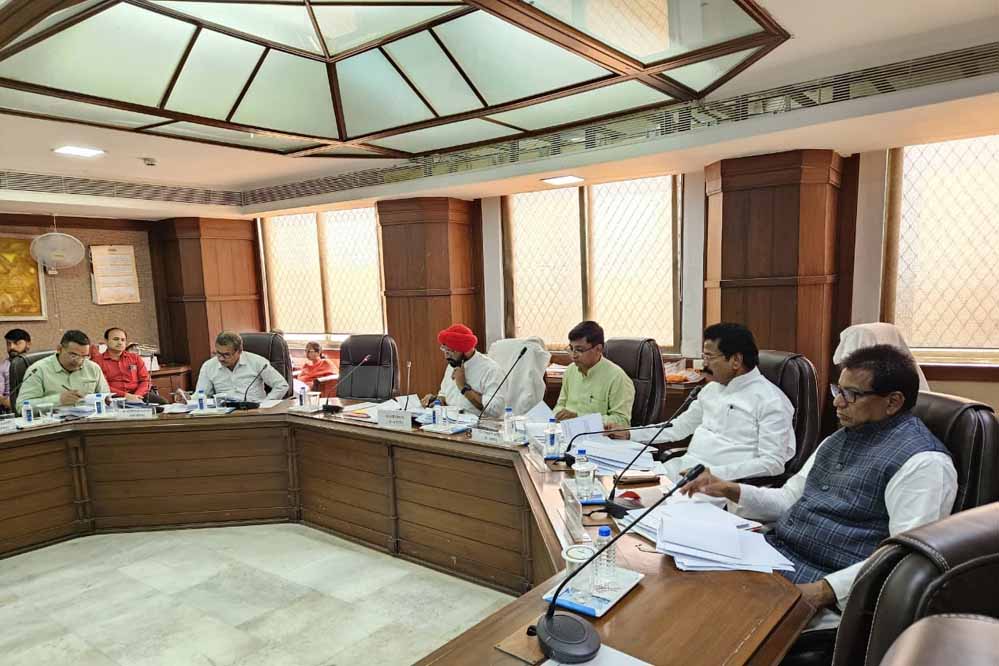 विधायक गोपालसिंह इंजीनियर याचिका एवं अभ्यावेदन समिति के बैठक में हुए शामिल विधायक गोपालसिंह इंजीनियर याचिका एवं अभ्यावेदन समिति के बैठक में हुए शामिल