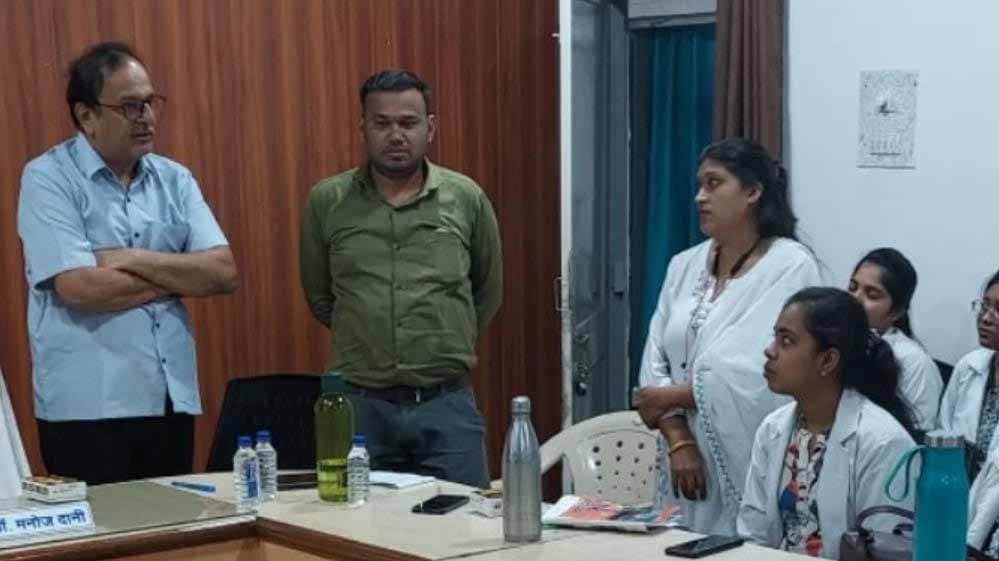 रायपुर : छत्तीसगढ़ में गैर संचारी रोग के ईलाज में आभा आईडी है वरदान गैर संचारी रायपुर : छत्तीसगढ़ में गैर संचारी रोग के ईलाज में आभा आईडी है वरदान गैर संचारी