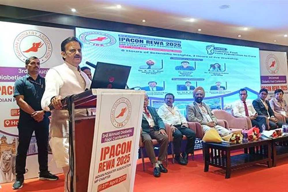 रीवा मेडिकल हब बनने के लिए तेजी से है अग्रसर: उप मुख्यमंत्री शुक्ल रीवा मेडिकल हब बनने के लिए तेजी से है अग्रसर: उप मुख्यमंत्री शुक्ल