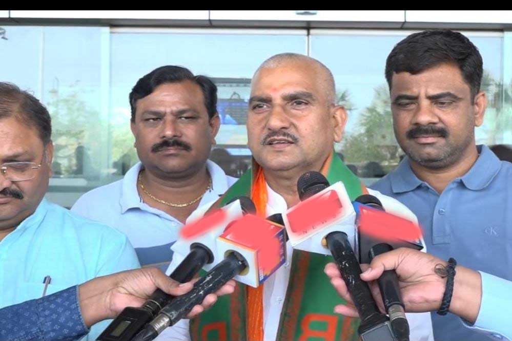 नक्सलवाद के खात्मे को लेकर केंद्रीय राज्य मंत्री तोखन साहू ने बड़ा बयान दिया कहा- नहीं रुकेगा ऑपरेशन, खात्मे की ओर नक्सलवाद …