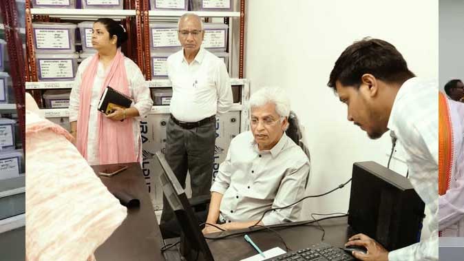 जबलपुर के राजस्व अभिलेखागार को बनाया गया आधुनिक जबलपुर के राजस्व अभिलेखागार को बनाया गया आधुनिक