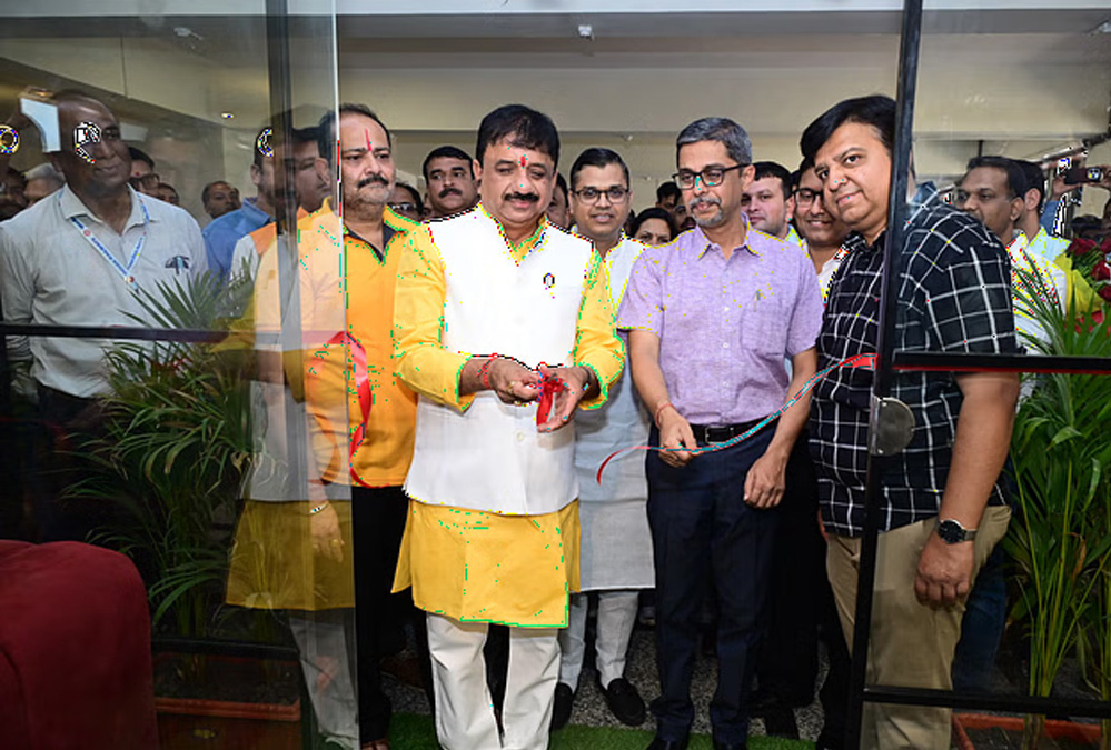 प्रदेश के पहले पॉड होटल की शुरुआत भोपाल रेलवे स्टेशन में की गई, सांसद आलोक शर्मा ने शुभारंभ किया प्रदेश के पहले पॉड होटल की शुरुआत भोपाल रेलवे स्टेशन में की गई, सांसद आलोक शर्मा ने शुभारंभ किया