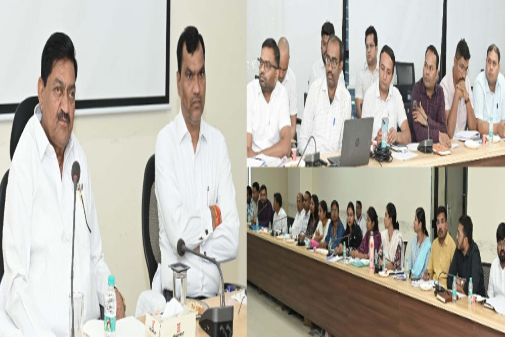 रायपुर : एफसीआई में तेजी से चांवल जमा कराएं: खाद्य मंत्री श्री बघेल