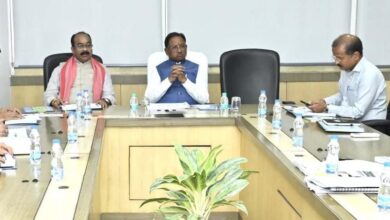 आने वाले दस वर्षों की जरूरत के हिसाब से पानी की व्यवस्था पर हो काम, आउटर में विकसित हो रहे नए रिहायशी इलाकों में प्राथमिकता से उद्यान बनाएं – विष्णु देव साय
