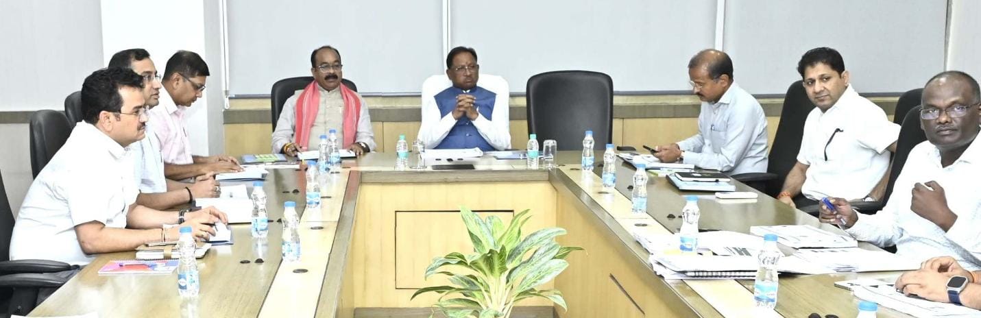 आने वाले दस वर्षों की जरूरत के हिसाब से पानी की व्यवस्था पर हो काम, आउटर में विकसित हो रहे नए रिहायशी इलाकों में प्राथमिकता से उद्यान बनाएं – विष्णु देव साय आने वाले दस वर्षों की जरूरत के हिसाब से पानी की व्यवस्था पर हो काम, आउटर में विकसित हो रहे नए रिहायशी इलाकों में प्राथमिकता से उद्यान बनाएं – विष्णु देव साय