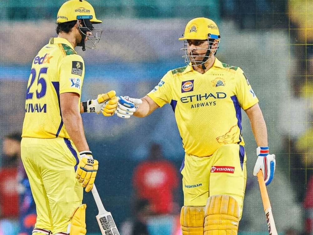 सूर्यकुमार यादव ने शिवम दुबे के मजे ले लिए, धोनी और शिवम दुबे की तस्वीर के साथ उनके बीच काल्पनिक बातचीत लिखी