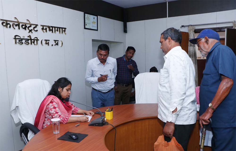 जनसुनवाई में प्राप्त 62 आवेदनों की हुई सुनवाई