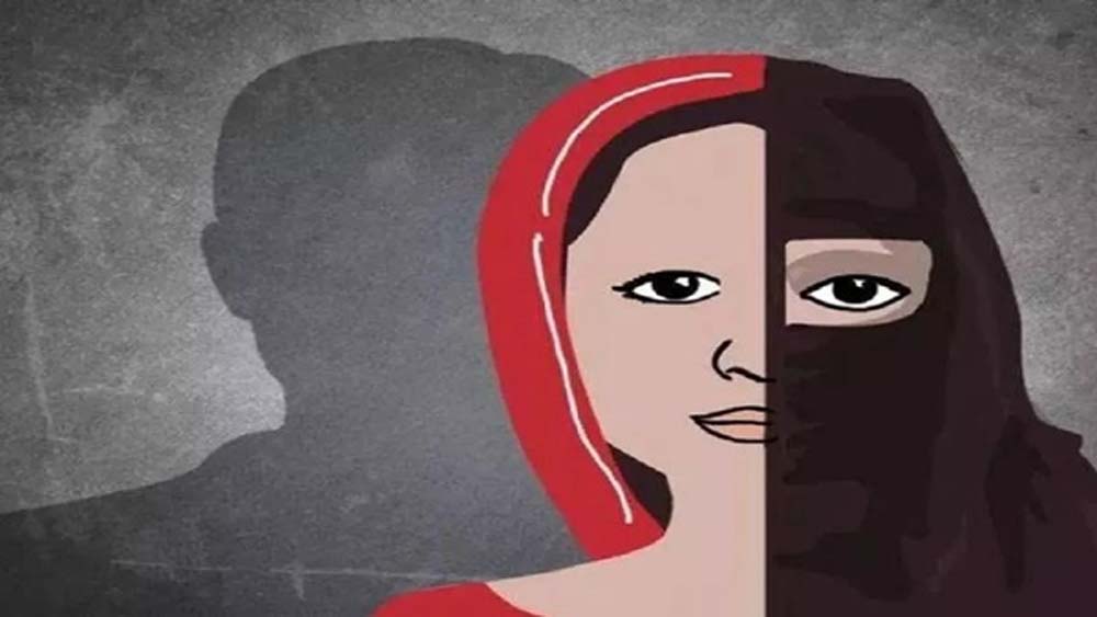 कटारा हिल्स थाने में एक मुस्लिम युवक पर धार्मिक स्वतंत्रता अधिनियम के तहत केस दर्ज, राहुल शर्मा बनकर हिंदू युवती से दोस्ती कटारा हिल्स थाने में एक मुस्लिम युवक पर धार्मिक स्वतंत्रता अधिनियम के तहत केस दर्ज, राहुल शर्मा बनकर हिंदू युवती से दोस्ती