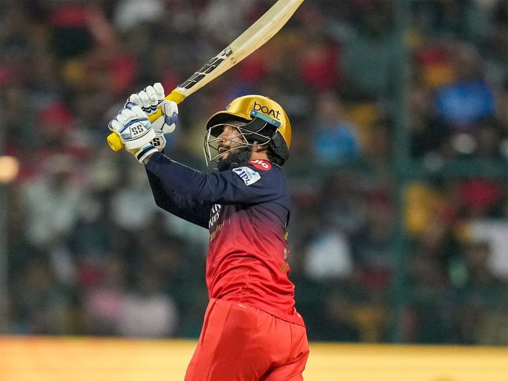रजत पाटीदार ने तोड़ा सचिन तेंदुलकर का ये IPL रिकॉर्ड, सबसे कम पारियों में 1000 रन बनाने वाले भारत के दूसरे बल्लेबाज बने रजत पाटीदार ने तोड़ा सचिन तेंदुलकर का ये IPL रिकॉर्ड, सबसे कम पारियों में 1000 रन बनाने वाले भारत के दूसरे बल्लेबाज बने
