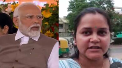 शहीद शुभम द्विवेदी के परिवार से मिले पीएम मोदी