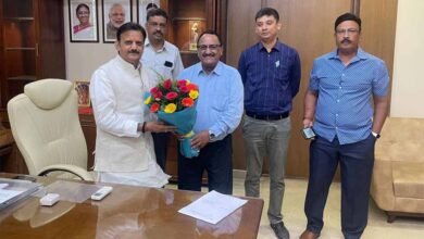 उप मुख्यमंत्री शुक्ल ने मीडिया सलाहकार ताहिर अली को 40वीं वैवाहिक वर्षगाँठ पर दी शुभकामनाएँ
