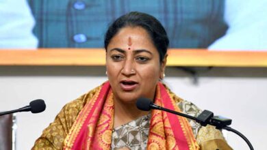 भारत-पाकिस्तान के बीच तनाव, इमरजेंसी से निपटने के लिए रहें तैयार : सीएम रेखा गुप्ता