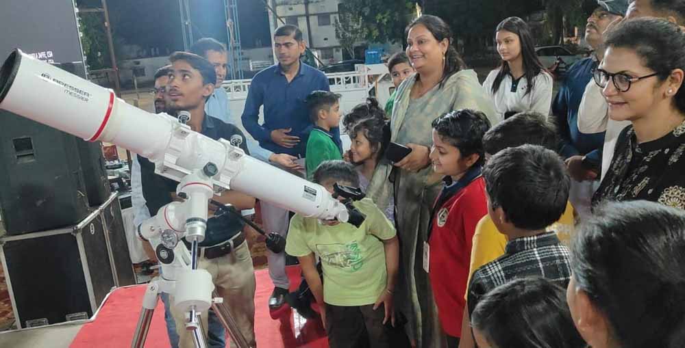 कोरिया में मेगा स्काई वॉचिंग कार्यक्रम का सफल आयोजन