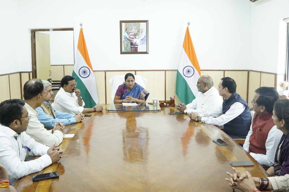 सीएम ने दिया एनयूजे और डीजेए को संकल्प पत्र में पत्रकारों के हित में किए वादे पूरे करने का भरोसा