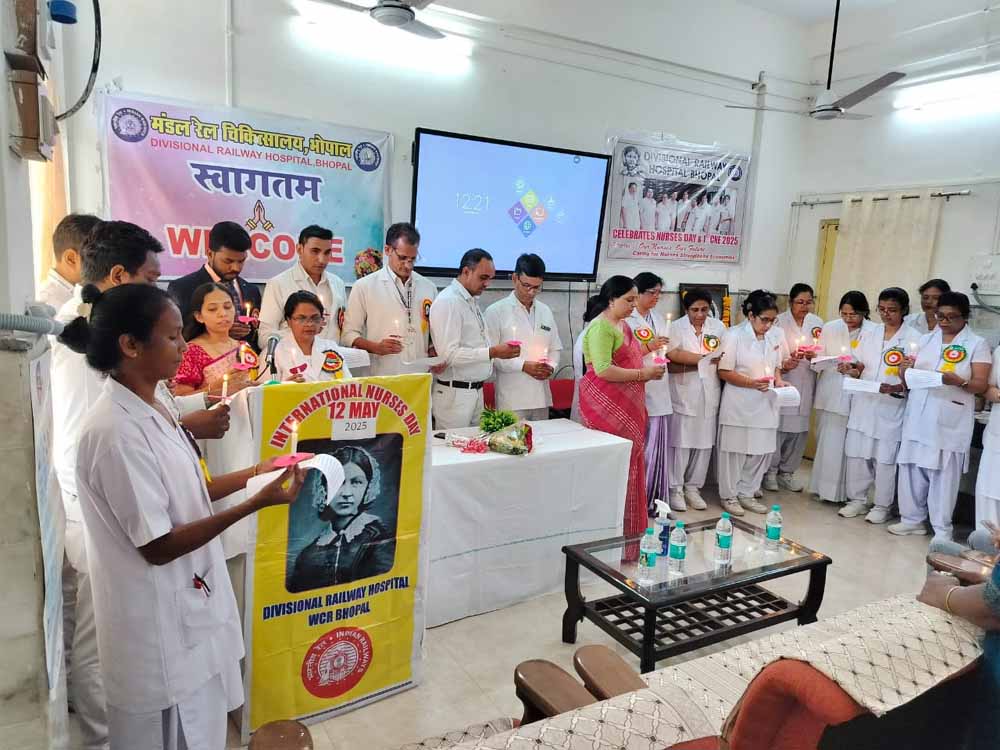 नर्सेस: एक नेतृत्व की आवाज” – मंडल रेल चिकित्सालय, भोपाल में मनाया इंटरनेशनल नर्सेस डे नर्सेस: एक नेतृत्व की आवाज” – मंडल रेल चिकित्सालय, भोपाल में मनाया इंटरनेशनल नर्सेस डे