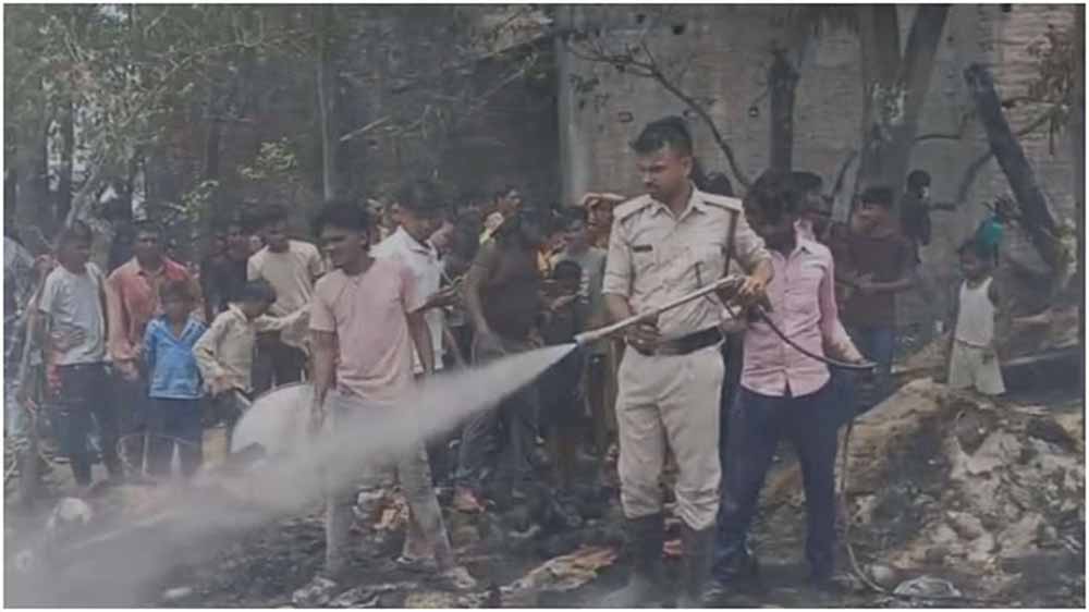मोतिहारी में खाना बनाते समय आग लगने से तीन बच्चियों की मौत