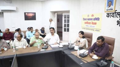 स्वास्थ्य विभाग की आउटरीच गतिविधियां प्रशंसनीय, अस्पतालों में पेशेंट फ्रेंडली एनवायरमेंट में हो उपचार: कलेक्टर भोपाल
