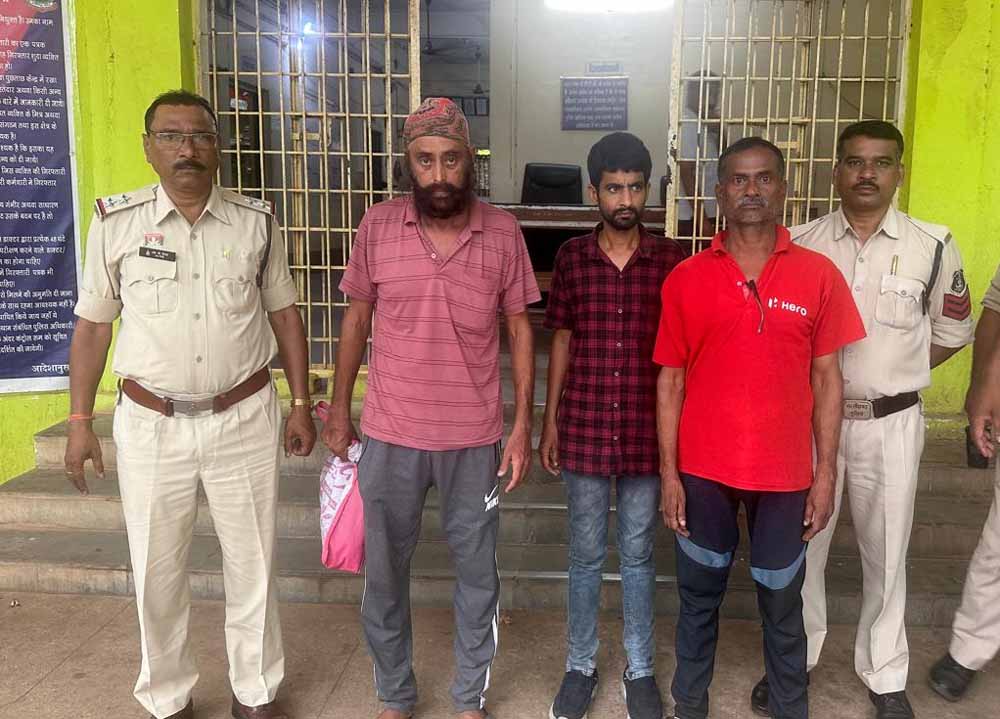 3 म्यूल खाता धारक गिरफ्तार, सायबर अपराध में थे शामिल, करोड़ों के ट्रांजेक्शन का हुआ खुलासा 3 म्यूल खाता धारक गिरफ्तार, सायबर अपराध में थे शामिल, करोड़ों के ट्रांजेक्शन का हुआ खुलासा