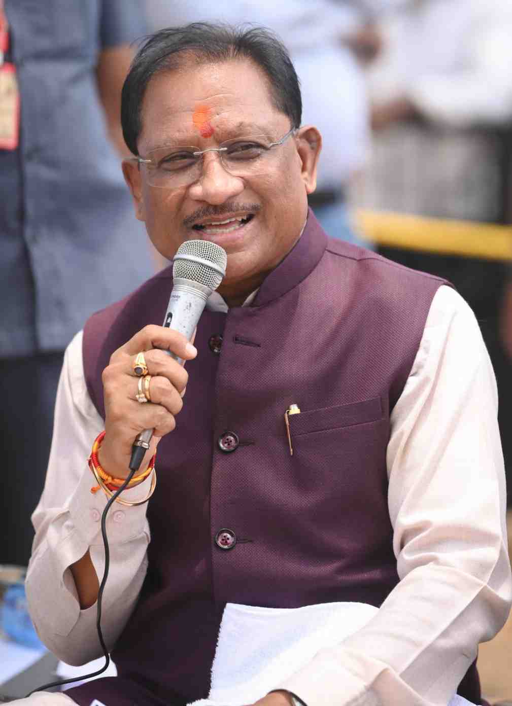 मुख्यमंत्री विष्णुदेव साय ने सक्ति जिले में योजनाओं के क्रियान्वयन की जमीनी हकीकत की ली जानकारी मुख्यमंत्री विष्णुदेव साय ने सक्ति जिले में योजनाओं के क्रियान्वयन की जमीनी हकीकत की ली जानकारी