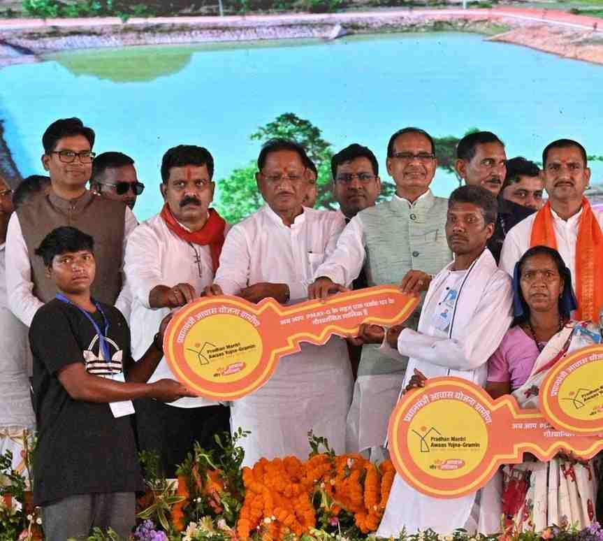 अब कोई गरीब कच्चे मकान में नहीं रहेगा, सबके बनेंगे पक्के मकान : केंद्रीय मंत्री चौहान