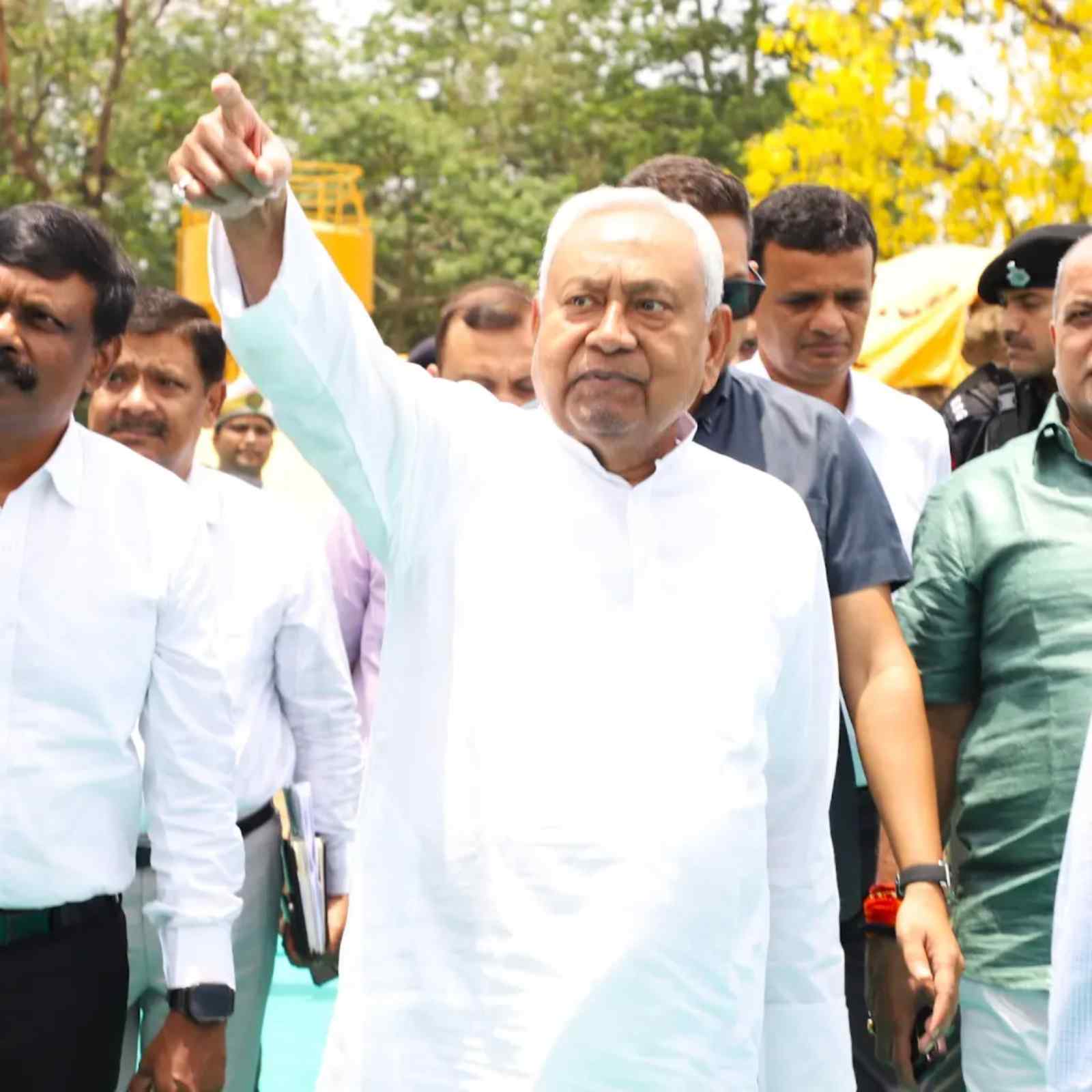 मुख्यमंत्री नीतीश कुमार ने आज बिहार संग्रहालय तथा पटना संग्रहालय को जोड़नेवाले टनल का किया निरीक्षण मुख्यमंत्री नीतीश कुमार ने आज बिहार संग्रहालय तथा पटना संग्रहालय को जोड़नेवाले टनल का किया निरीक्षण