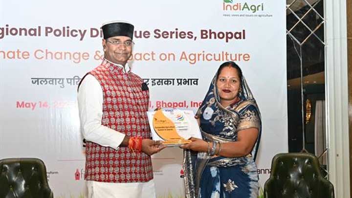 भोपाल नीति संवाद में मध्यप्रदेश के मंत्री सारंग ने कृषि में त्वरित जलवायु कार्रवाई की दी जोरदार वकालत भोपाल नीति संवाद में मध्यप्रदेश के मंत्री सारंग ने कृषि में त्वरित जलवायु कार्रवाई की दी जोरदार वकालत