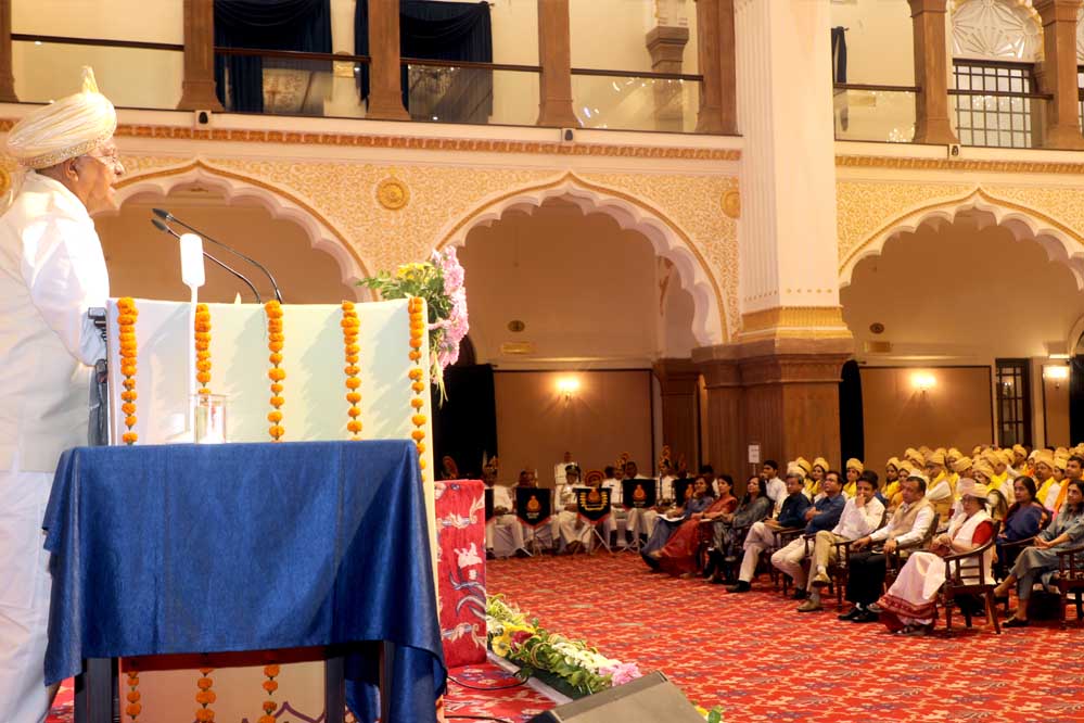 समाज के लिए उपयोगी और सक्षम व्यक्ति बनाना ही शिक्षा : राज्यपाल पटेल समाज के लिए उपयोगी और सक्षम व्यक्ति बनाना ही शिक्षा : राज्यपाल पटेल