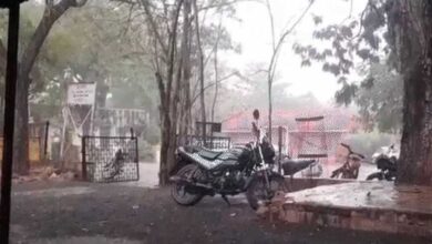 मध्यप्रदेश में आज भी आंधी-बारिश का दौर जारी, महू में घरों की टिन उड़ी